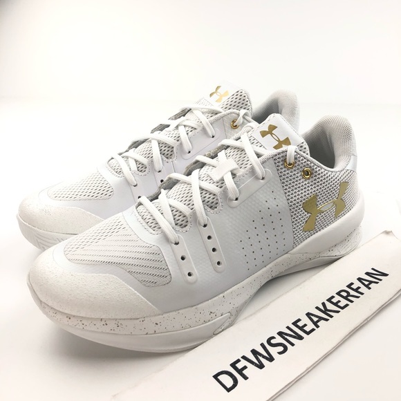 Under Armour Shoes - Under Armour Women's 9 Block City Volleyball Shoes Under Armour Shoes - Under Armour Women's 9 Block City Volleyball Shoes